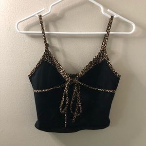NWOT cropped tie-front tank top with animal print